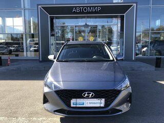 2020 Hyundai Solaris II Рестайлинг, серый, 1609000 рублей, вид 2