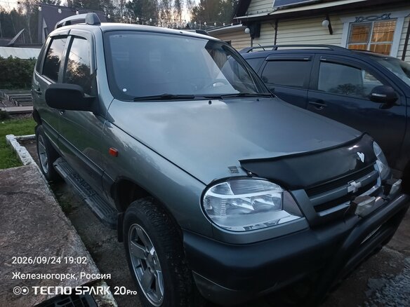 2006 Chevrolet Niva I, серый, 390000 рублей - вид 5