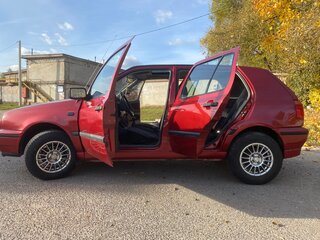 1993 Volkswagen Golf III, пурпурный, 320000 рублей, вид 2