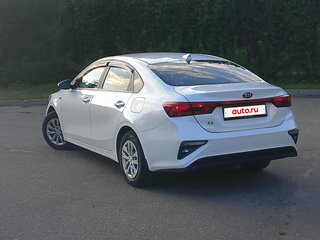 2020 Kia Cerato IV, белый, 1350000 рублей, вид 4