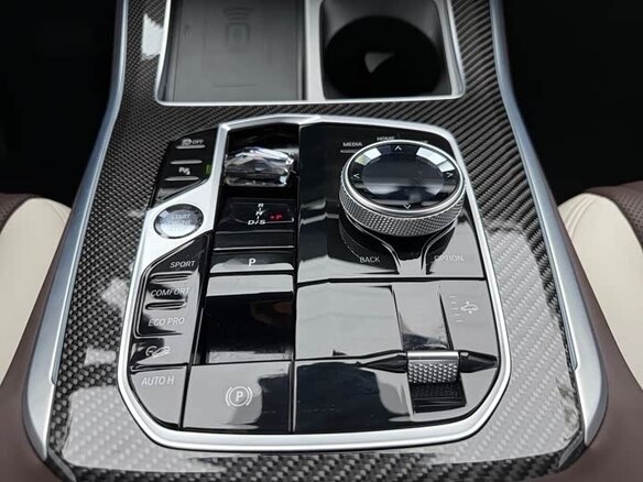 2023 BMW X5 40Li IV (G05/G18) Рестайлинг, чёрный - вид 9