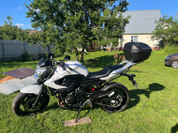 2011 Yamaha XJ6 (FZ6R), белый, 585000 рублей - вид 4