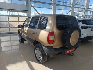 2005 Chevrolet Niva I, бежевый, 226000 рублей, вид 5