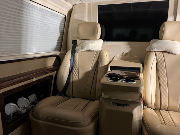 2018 Volkswagen Multivan T6, чёрный, 4200000 рублей - вид 17