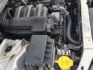 2004 Dodge Magnum II, серебристый, 690000 рублей, вид 4