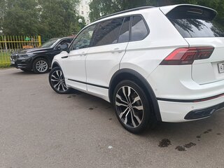 2021 Volkswagen Tiguan II Рестайлинг, белый, 2750000 рублей, вид 5