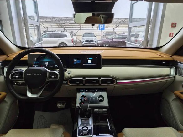 2023 Jetour X70+ I Рестайлинг, красный, 2050000 рублей - вид 7