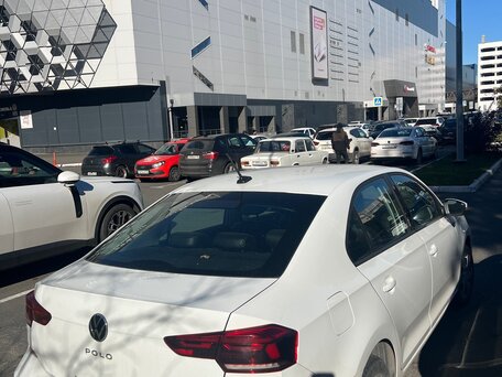 2021 Volkswagen Polo VI, белый, 1570000 рублей, вид 3