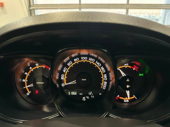 2020 Lada (ВАЗ) Vesta SW Cross I, чёрный, 1148000 рублей - вид 13