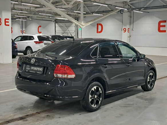 2012 Volkswagen Polo V, чёрный - вид 4