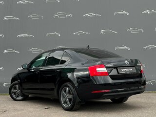 2018 Skoda Octavia III (A7) Рестайлинг, чёрный, 1648700 рублей, вид 4