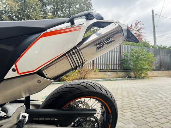 2011 KTM 690 SMC, белый, 499000 рублей - вид 6