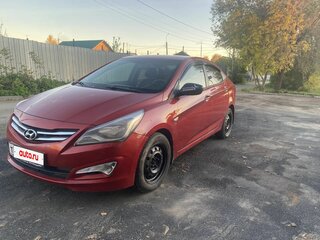 2016 Hyundai Solaris I Рестайлинг, красный, 900000 рублей, вид 1