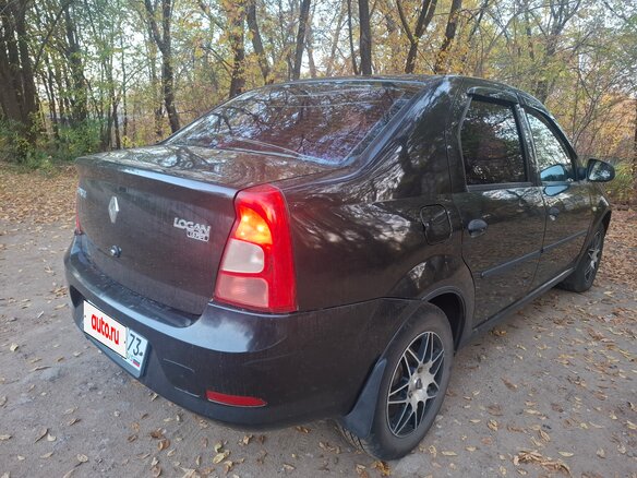 2011 Renault Logan I Рестайлинг, чёрный - вид 4