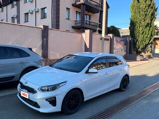 2018 Kia Ceed III, белый, 1390000 рублей, вид 1