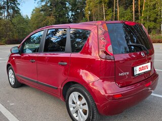 2010 Nissan Note I Рестайлинг, красный, 700000 рублей, вид 5