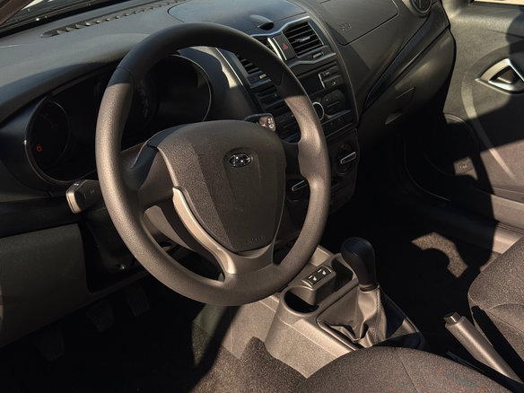 2026 Lada (ВАЗ) Granta I Рестайлинг, белый, 1101000 рублей - вид 4