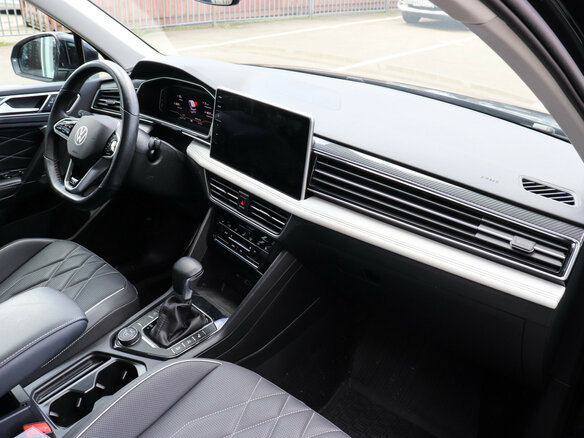 2023 Volkswagen Tiguan Allspace II Рестайлинг, чёрный - вид 7