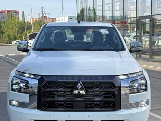 2026 Mitsubishi L200 VI, белый, 4899000 рублей, вид 2