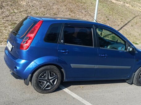 2008 Ford Fiesta Mk5, синий, 580000 рублей, вид 4