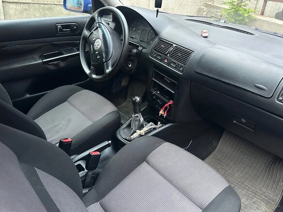 2001 Volkswagen Golf IV, синий, 135000 рублей - вид 8