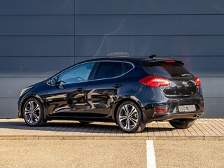 2018 Kia Ceed II Рестайлинг, чёрный, 1295000 рублей, вид 4