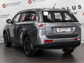 2013 Mitsubishi Outlander III, серый, 1149000 рублей, вид 2