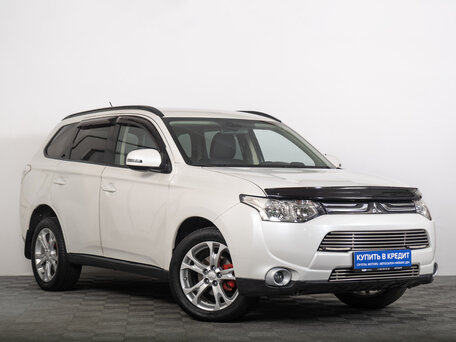 Mitsubishi Outlander III