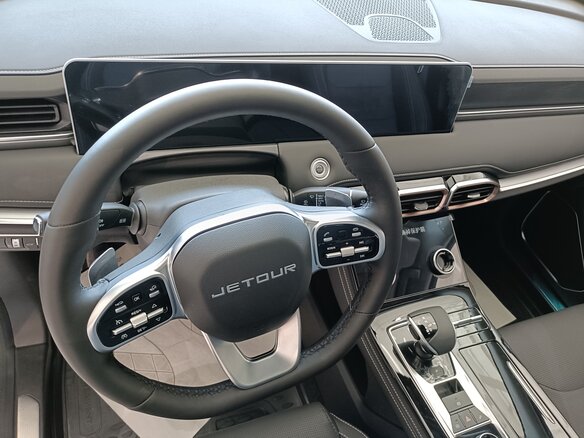 2024 Jetour X70+ I Рестайлинг, белый - вид 5