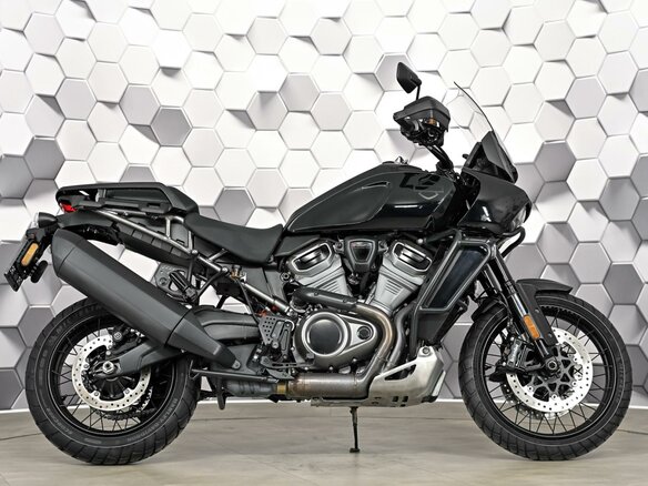 2021 Harley-Davidson Pan America Special, чёрный, 1259000 рублей - вид 2