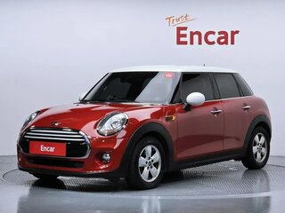 2015 Mini Hatch Cooper D III (F55/F56), красный, 980002 рублей, вид 1