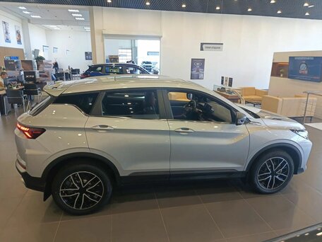 2026 Belgee X50+, серебристый, 2699990 рублей, вид 5