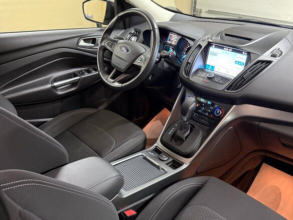 2017 Ford Kuga II Рестайлинг, серый - вид 6