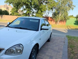 2015 Lada (ВАЗ) Priora I Рестайлинг, белый, 515000 рублей, вид 2