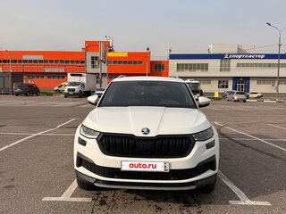2022 Skoda Kodiaq I Рестайлинг, белый, 3600000 рублей, вид 5