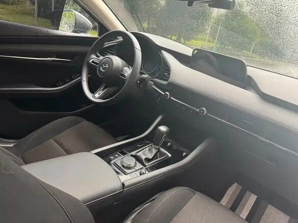 2023 Mazda 3 Axela IV (BP), серый, 1890004 рублей - вид 9
