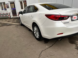 2017 Mazda 6 III (GJ) Рестайлинг, белый, 1150000 рублей, вид 2