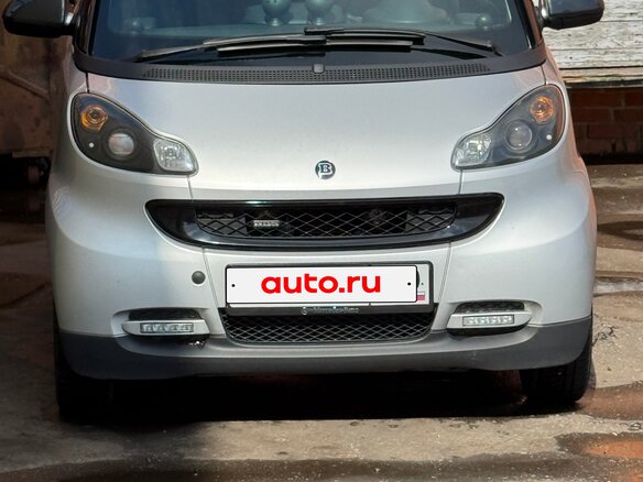 2010 Smart Fortwo II, серебристый, 700000 рублей - вид 1