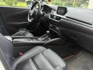 2017 Mazda 6 III (GJ) Рестайлинг, белый, 1670000 рублей, вид 5