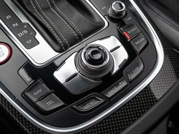 2015 Audi SQ5 I (8R), белый, 2490000 рублей - вид 15