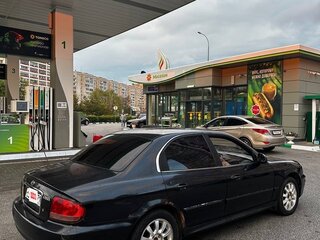 2007 Hyundai Sonata ТагАЗ IV (EF) Рестайлинг, чёрный, 215000 рублей, вид 4