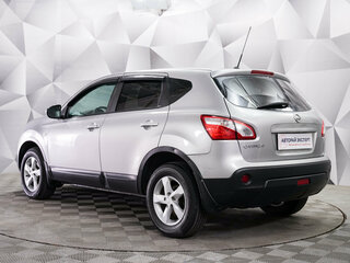 2011 Nissan Qashqai I Рестайлинг, серебристый, 848000 рублей, вид 3