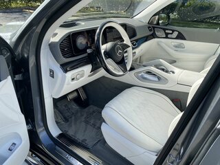2025 Mercedes-Benz Maybach GLS 600 I Рестайлинг, серый, 26990000 рублей, вид 2