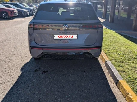 2025 Volkswagen Teramont Pro II (China Market), серый, 5380000 рублей, вид 4