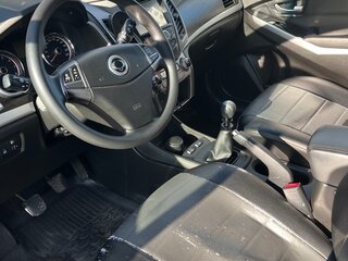 2014 SsangYong Actyon II Рестайлинг, серебристый, 740000 рублей, вид 5