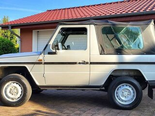 1987 Mercedes-Benz G-Класс 200 I (W460; W461), серебристый, 5530000 рублей, вид 2