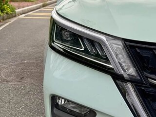 2022 Wuling Star Asta, зелёный, 940000 рублей, вид 3