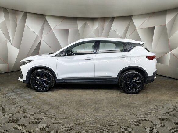 2023 Geely Coolray I Рестайлинг, белый, 1829000 рублей - вид 4