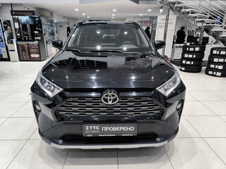 2022 Toyota RAV4 V (XA50), чёрный, 2750000 рублей, вид 2