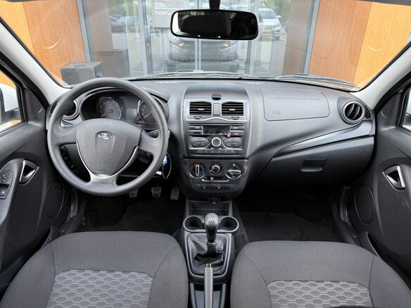 2026 Lada (ВАЗ) Granta I Рестайлинг, белый, 1131000 рублей - вид 9